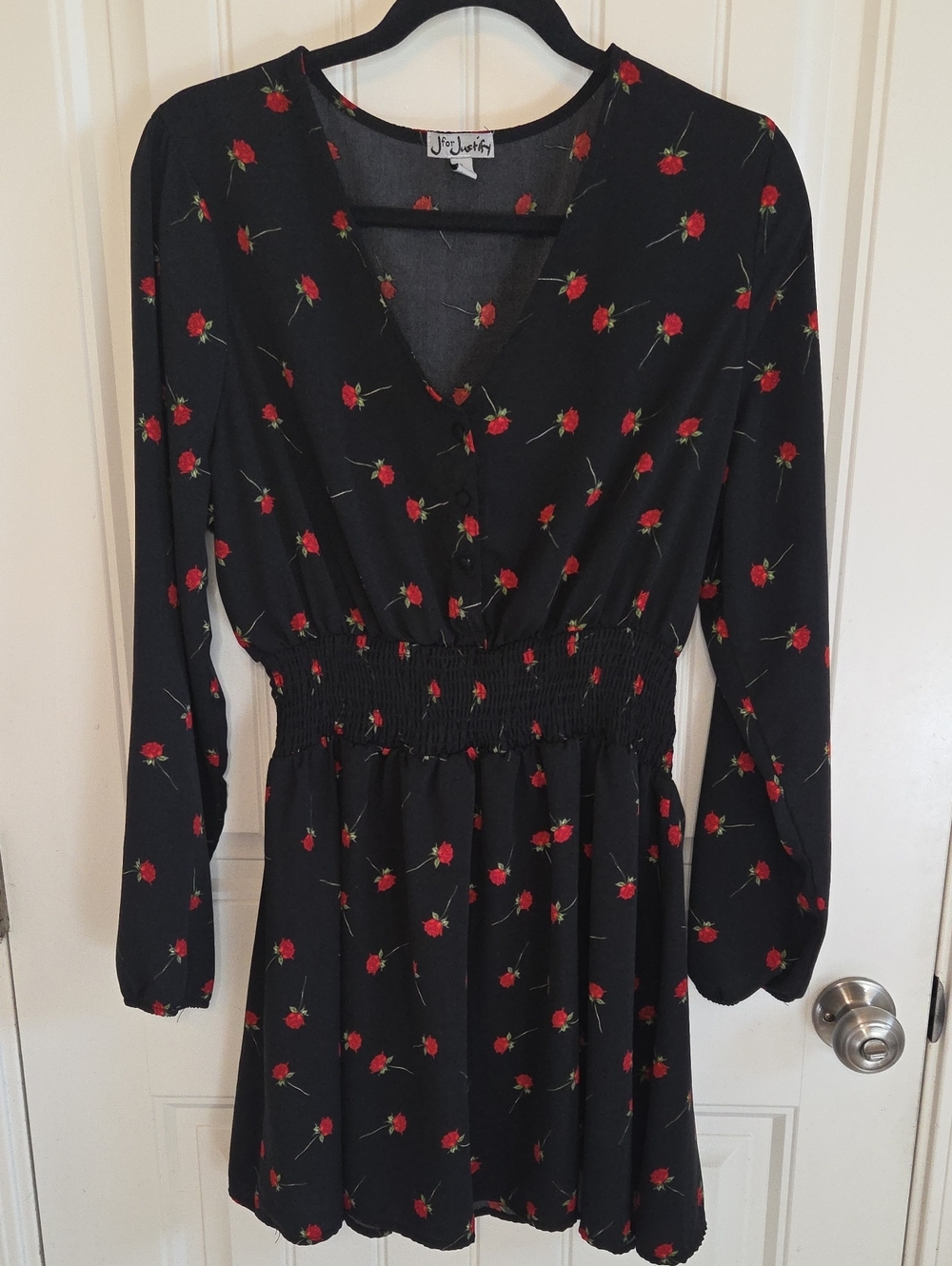 🌹 Black Long-Sleeve Mini Dress with Red Rose Print